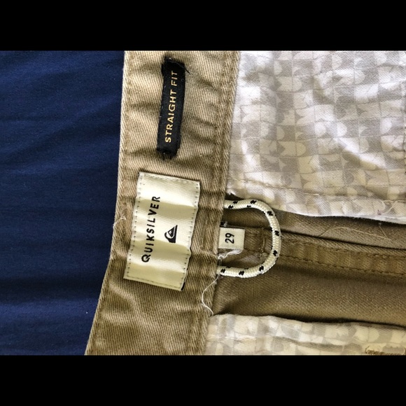 Shorts - Picture 3 of 3